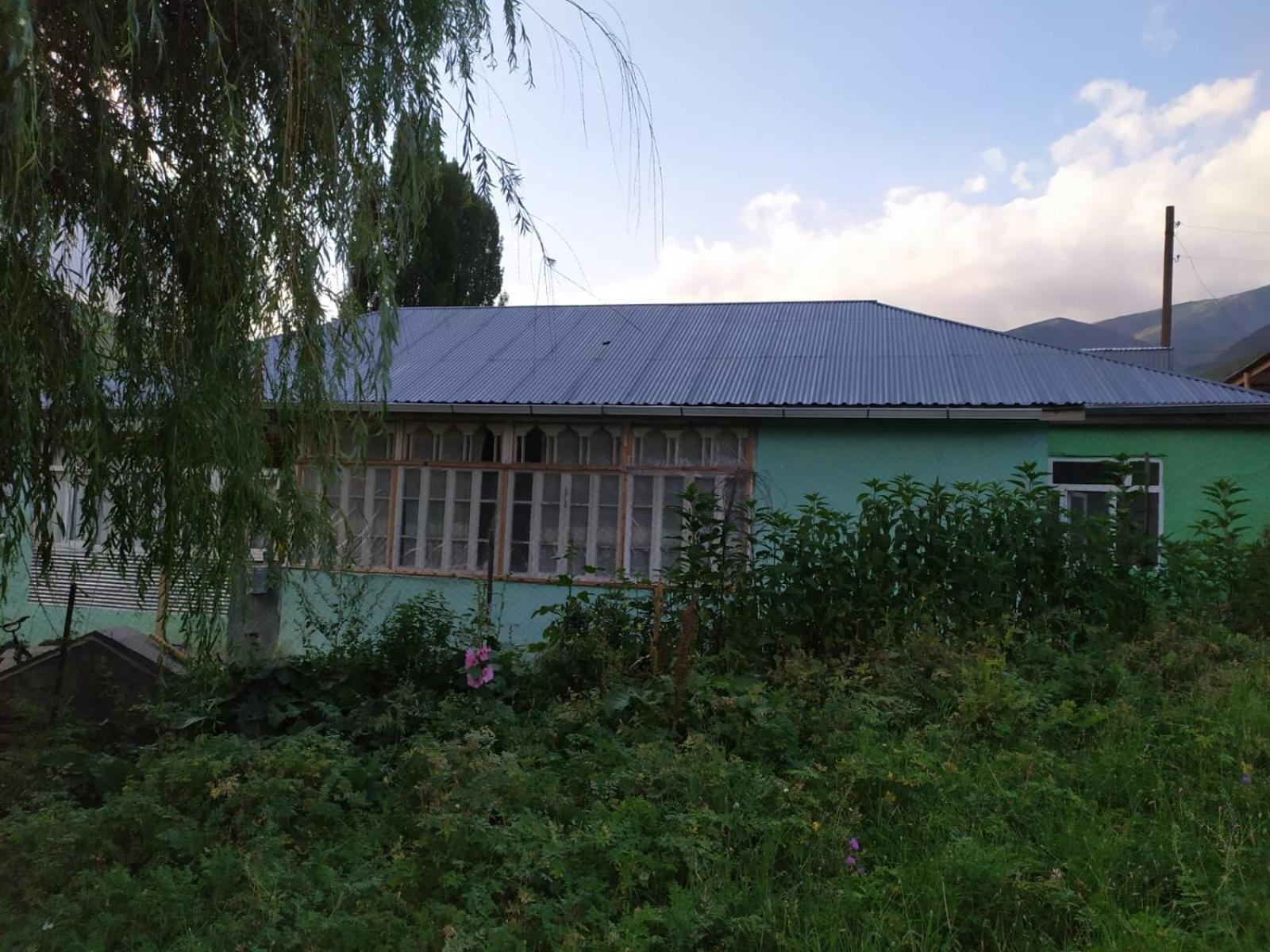 Xinaliq Khinalig Izzet'S Riverside Home Stay Exterior photo